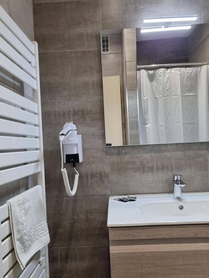 Hotel Ambeille Vue Mer Collioure Luaran gambar